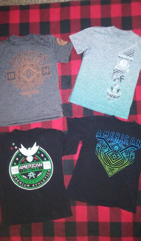4 American fighter t-shirts bundled together